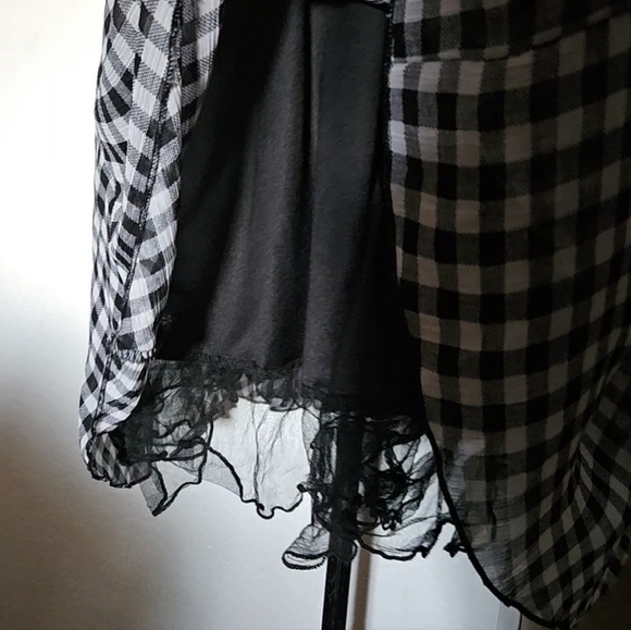 Hottie Strapless Smocked Dress - Picture 5 of 10